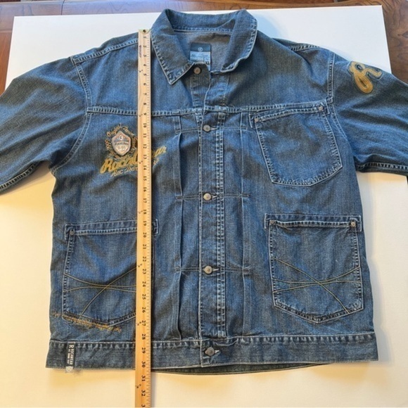 EUC Vintage Men's‎ Rocawear Blue  Denim Jacket Size XL!! - Picture 1 of 12